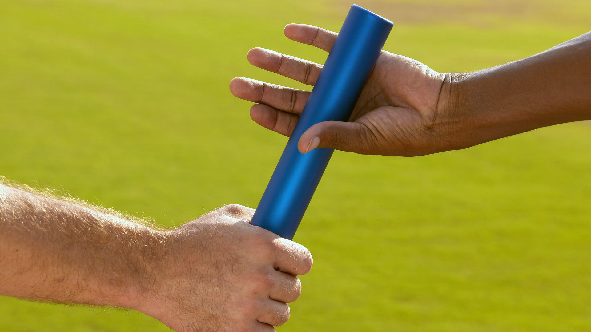 _极限耐力长跑：天灾中突破自我_，耐力跑时出现极限的正确处理方法是站立不动对吗